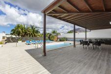 Villa en Playa Blanca - Villa Soleada - Villasexperience